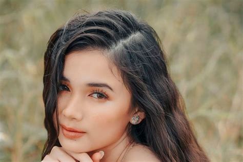 pinayflix sa kotse|Pinay Student Pininger Ang Sarili Sa Loob Ng Kotse.